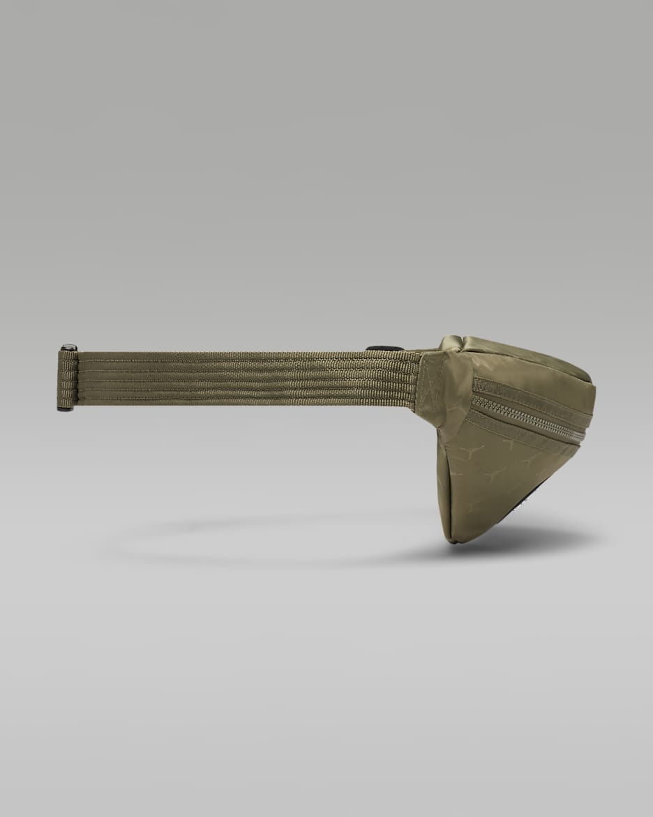 Jordan Crossbody Bag. Nike